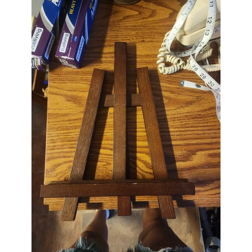 Vintage Solid Wood Table Top Art Display Easel Fold Out 16